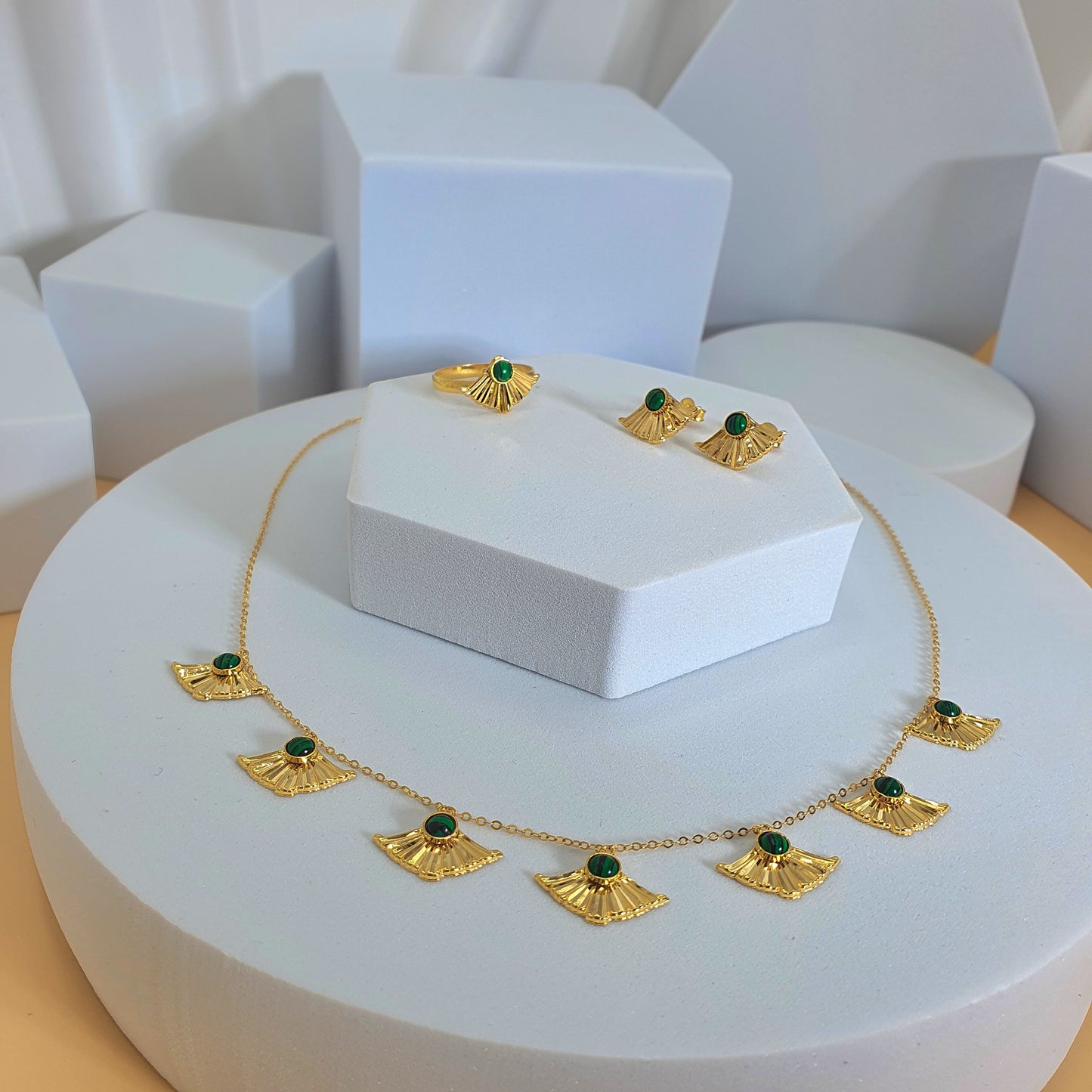 21 K SET