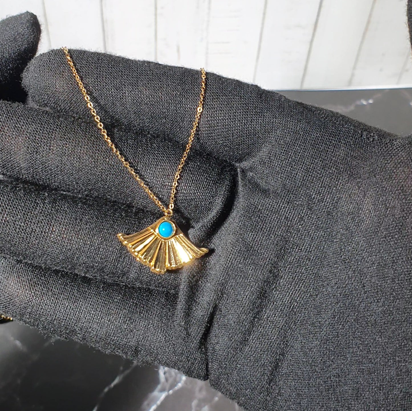 21K NECKLACE