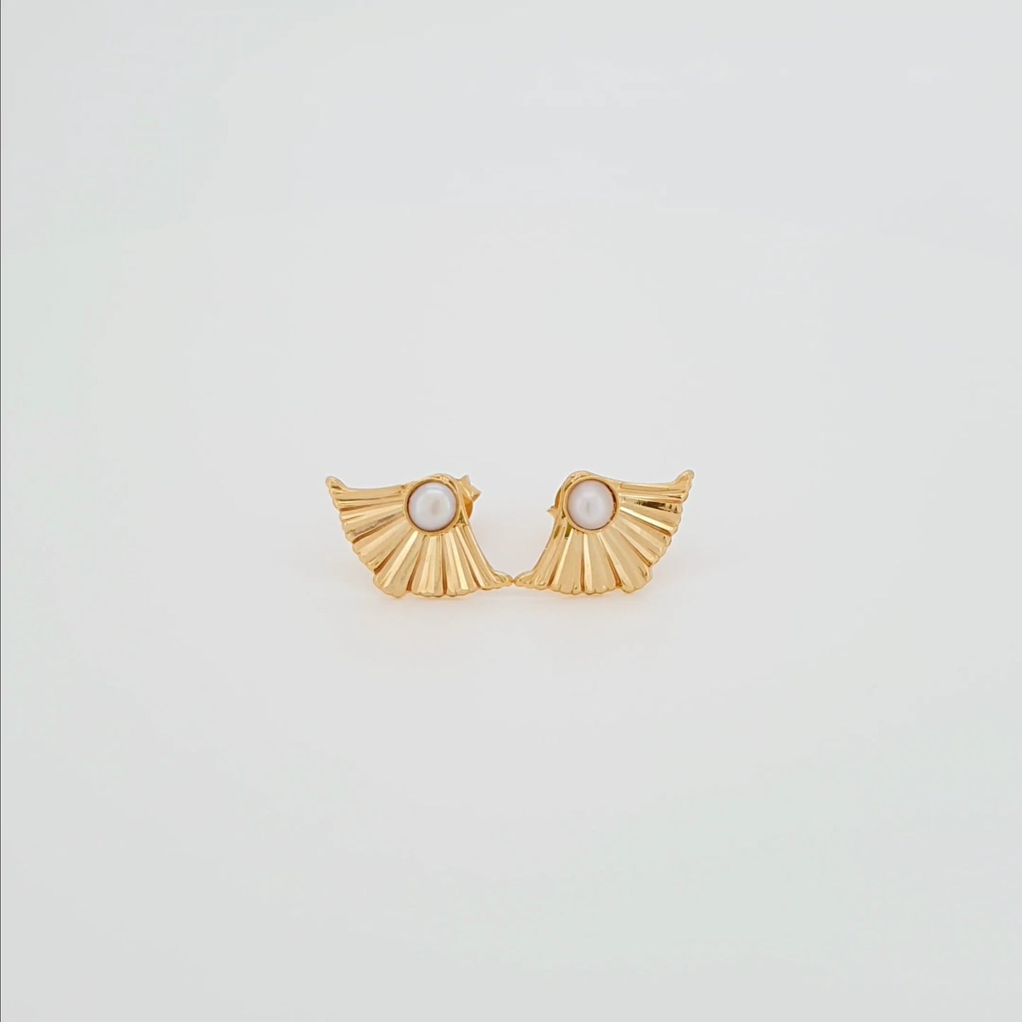 21 K EARRINGS
