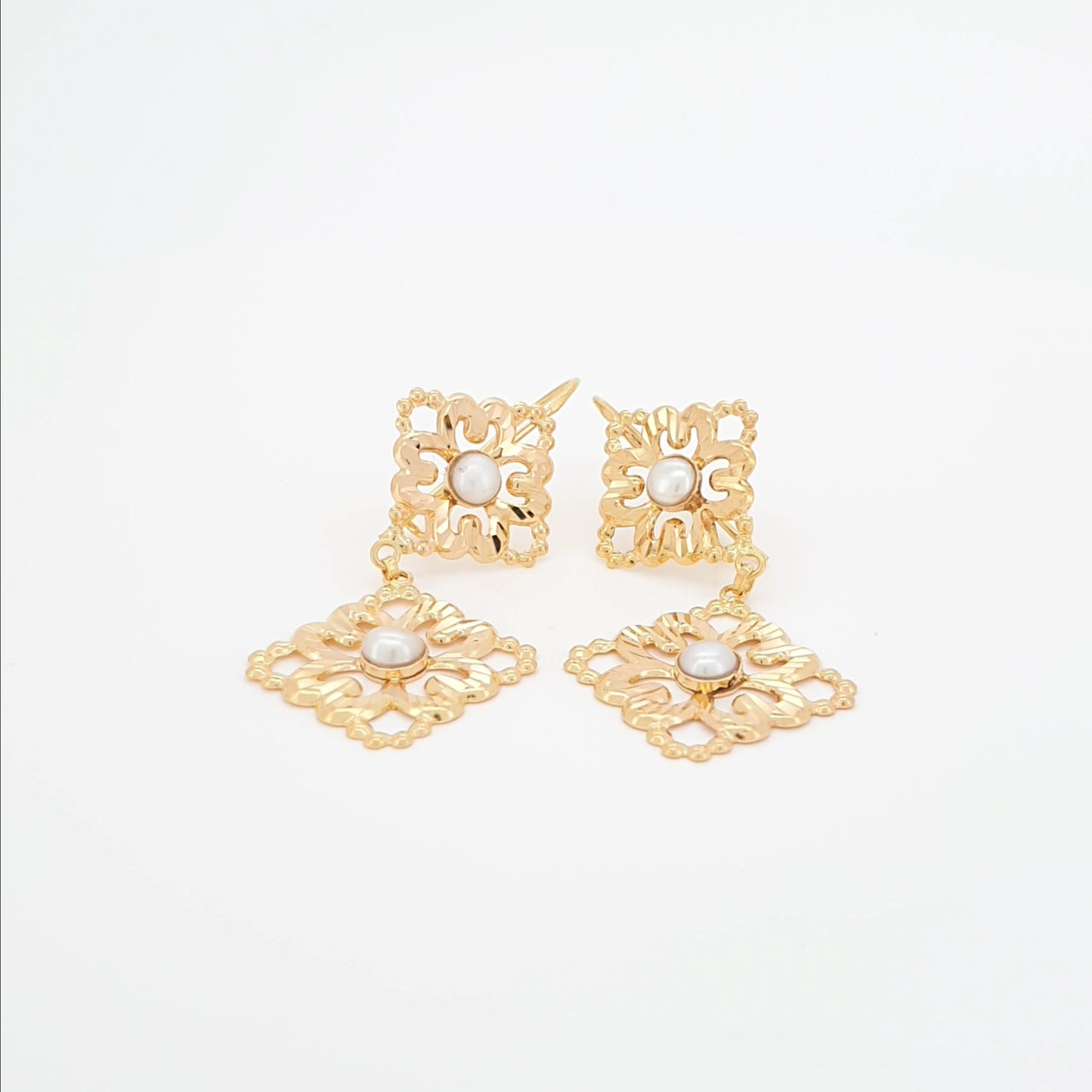 21 K EARRINGS