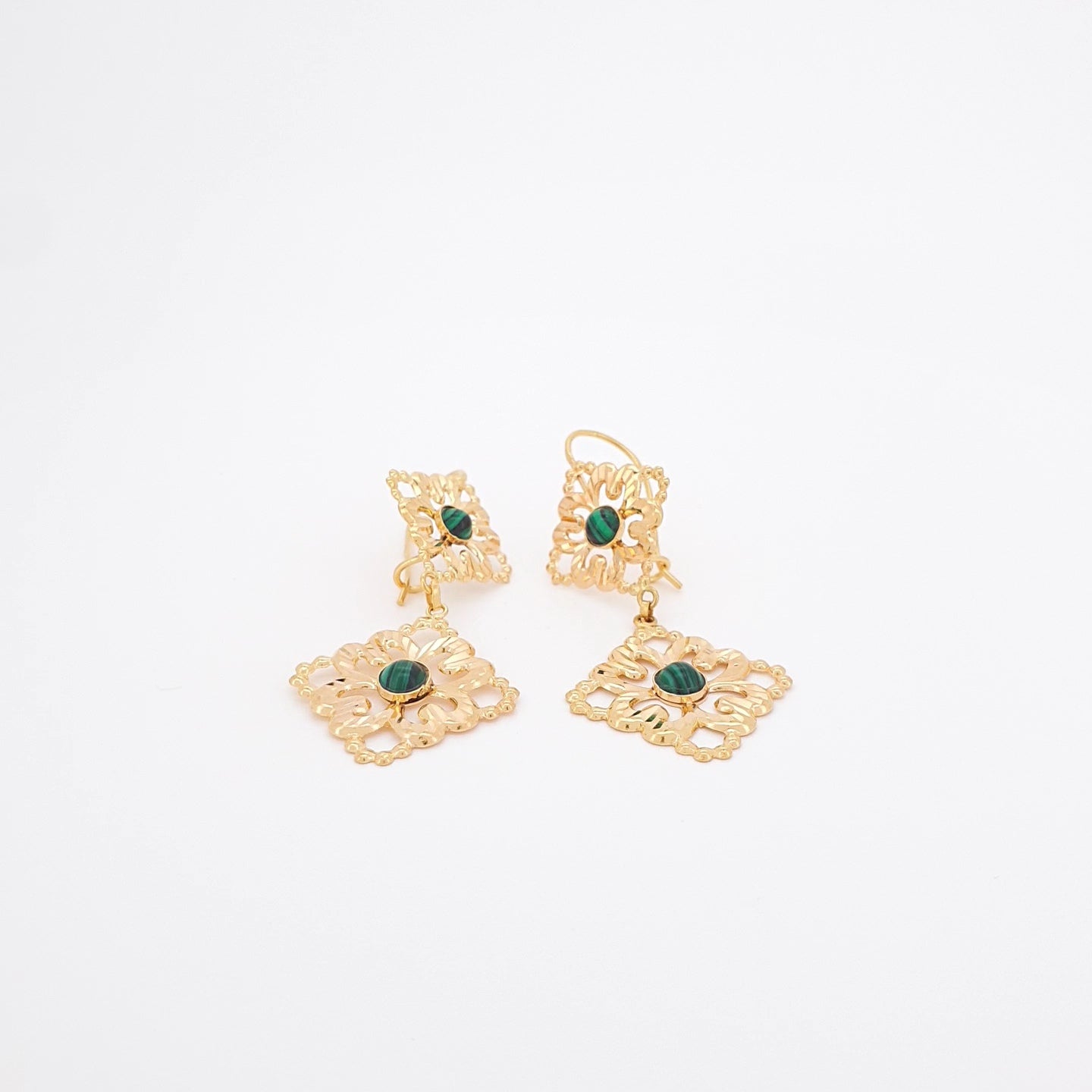 21 K EARRINGS